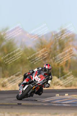 media/Mar-09-2024-SoCal Trackdays (Sat) [[bef1deb9bf]]/12-Turn 2 (245pm)/